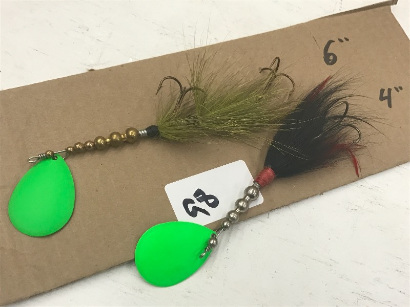 lot 98 image: (1) 4 & (1) 6 Muskie Spinner Lure...