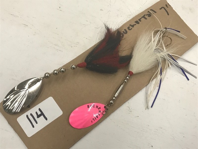 lot 114 image: (1) 7 Muskie Spinner Lures ...