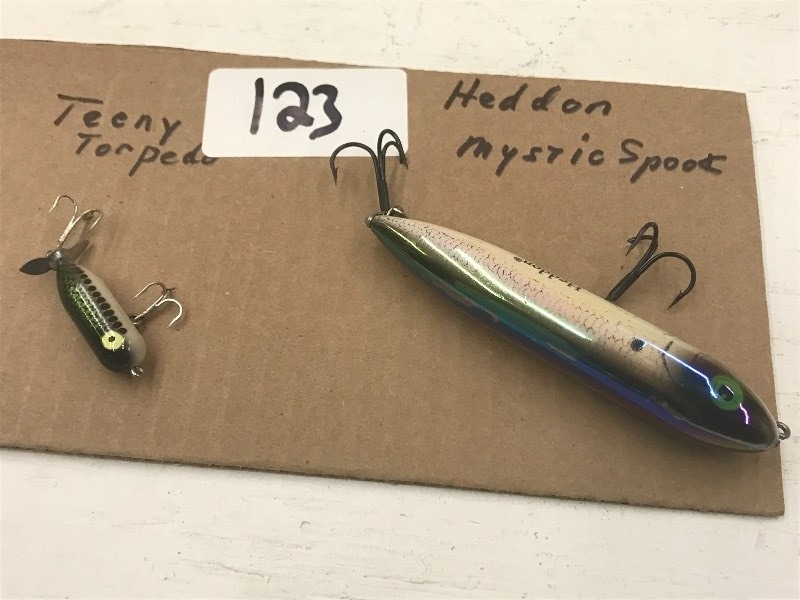 lot 123 image: (1) Teeny Torpedo & (1) Heddon Myst...