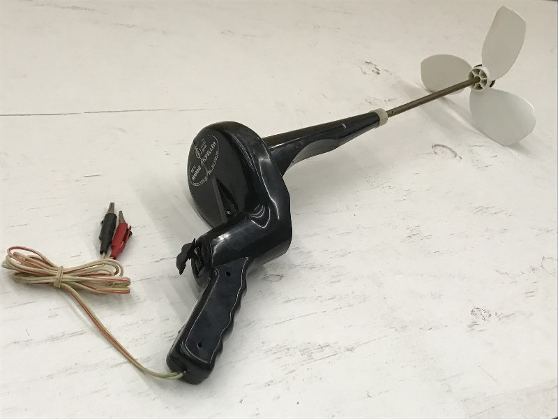 lot 175 image: Marine Propeller 12Volt Handheld Pr...