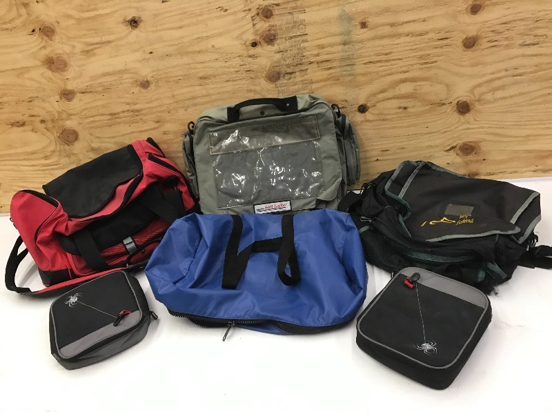 lot 186 image: Lot Of (2) Spider Tackle  Lunch P...