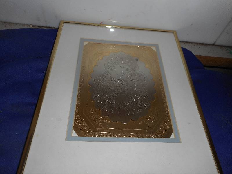 RELIGIOUS COLLECTIBLES