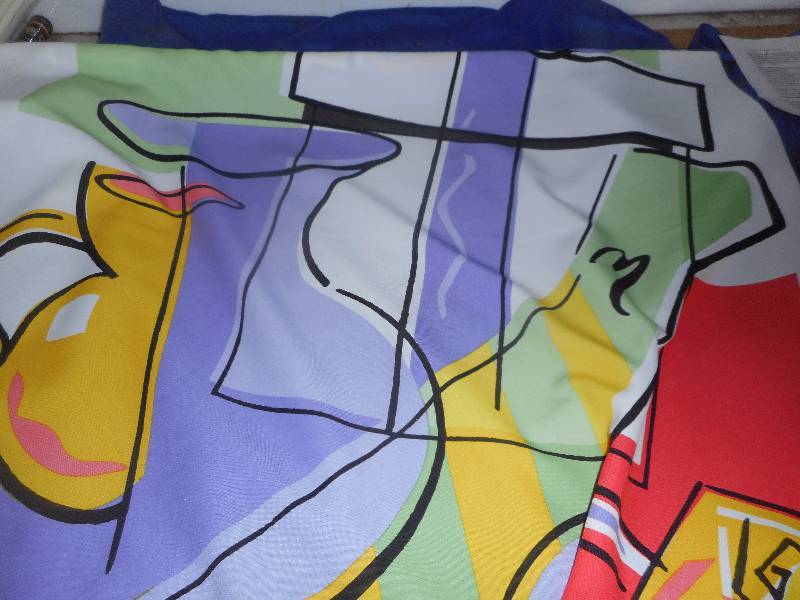 2 LG CLOTH BANNERS