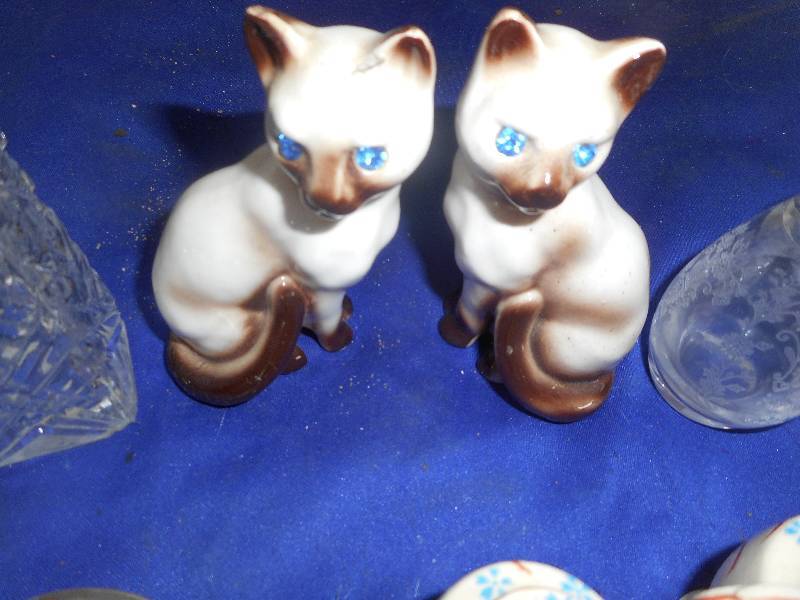 COLLECTIBLE SALT AND PEPPERS