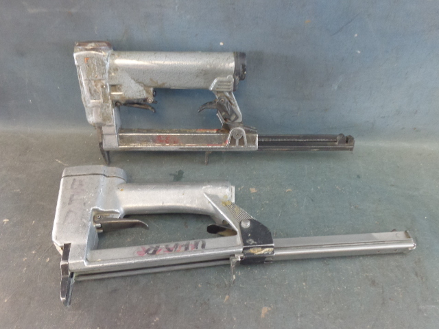 lot 21 image: Air Tools