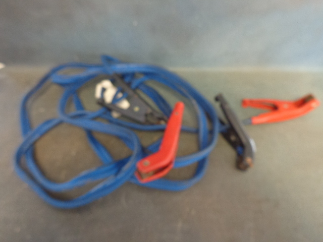 lot 40 image: Jumper Cables