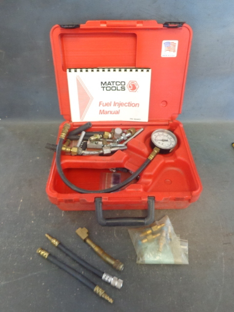 lot 43 image: Fuel Injector Tester