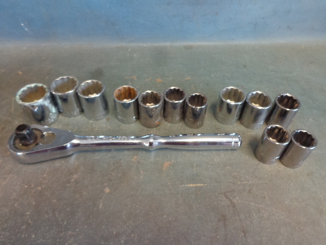 lot 61 image: Craftsman Ratchet and Sockets