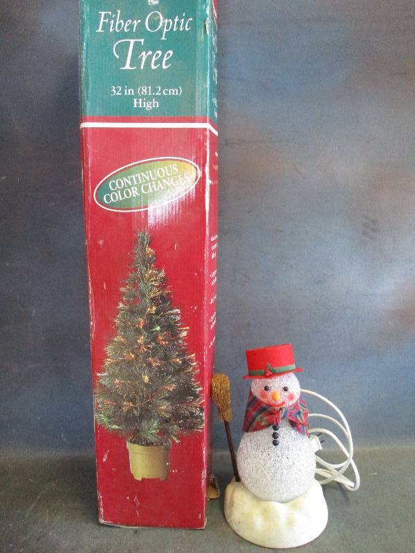lot 72 image: Fiber Optic Tree and Light Up Snowman