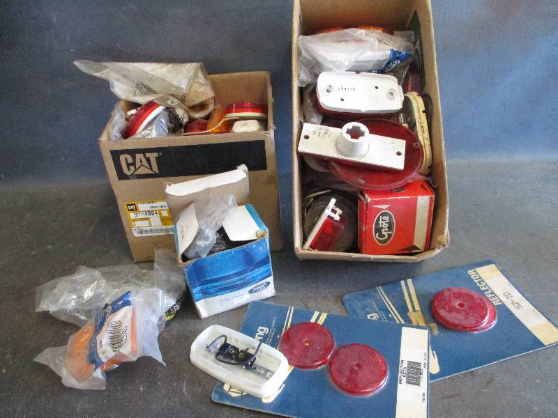lot 75 image: Reflectors and Tail lights