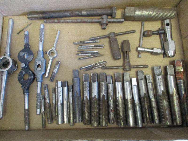 lot 85 image: Hand Tap and Die set