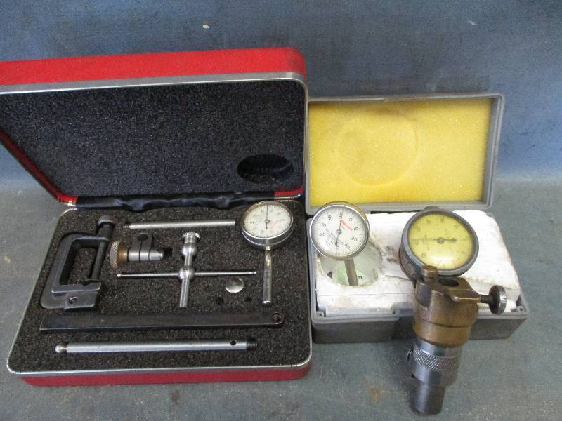 lot 98 image: Dial Indicators