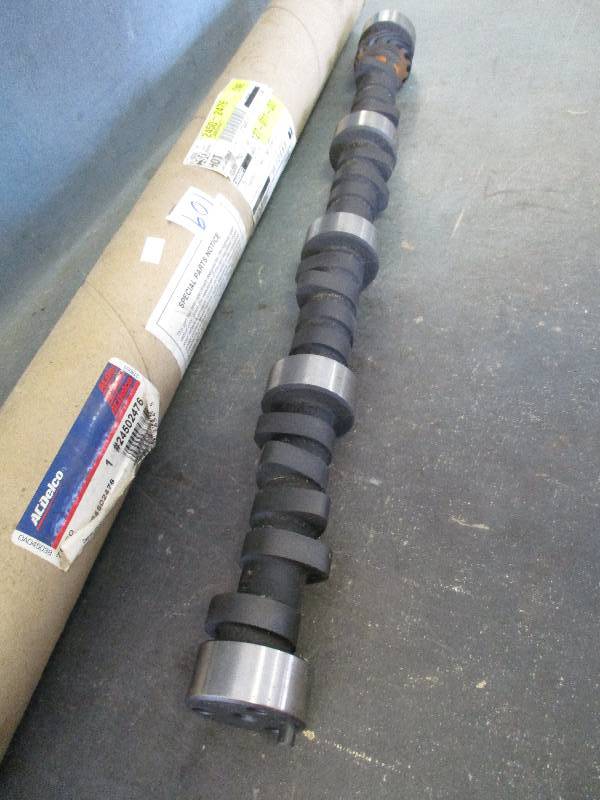 lot 109 image: ACDelco Cam Shaft