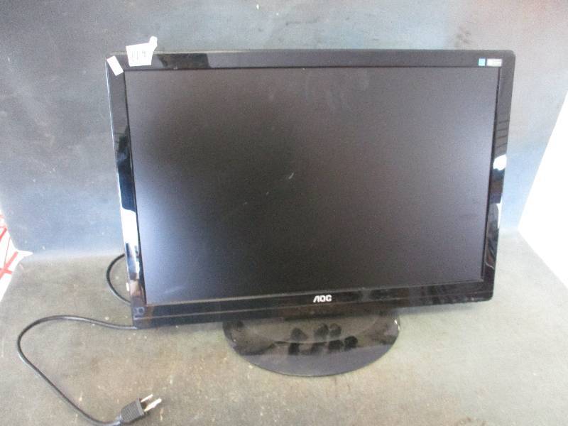 lot 119 image: AOC LCD Monitor