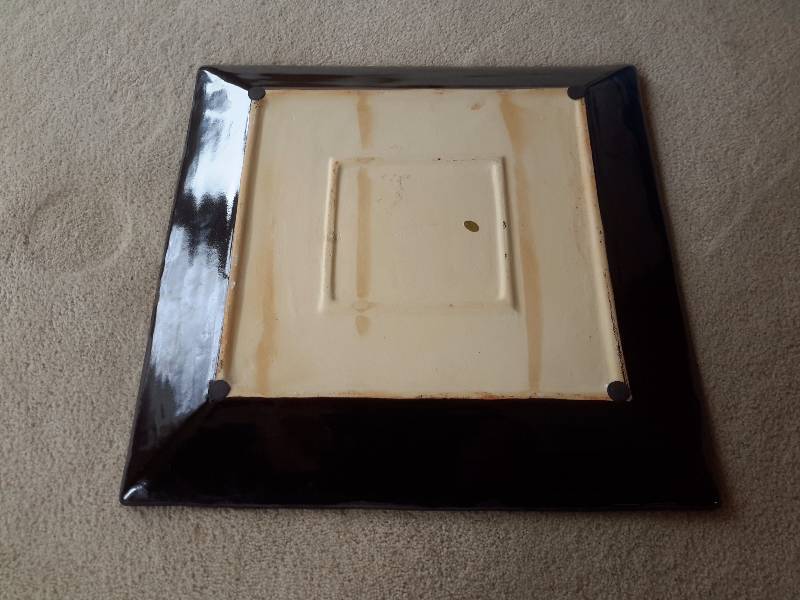 lot 48 image: Heavy Stoneware Multi Colored Serving platter.. EXCELLENT SHAPE