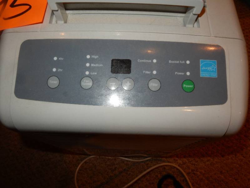 lot 95 image: Soleusair Dehumidifier
