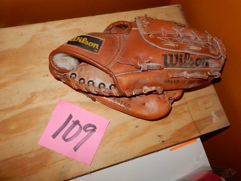lot 109 image: Wilson Baseball glove