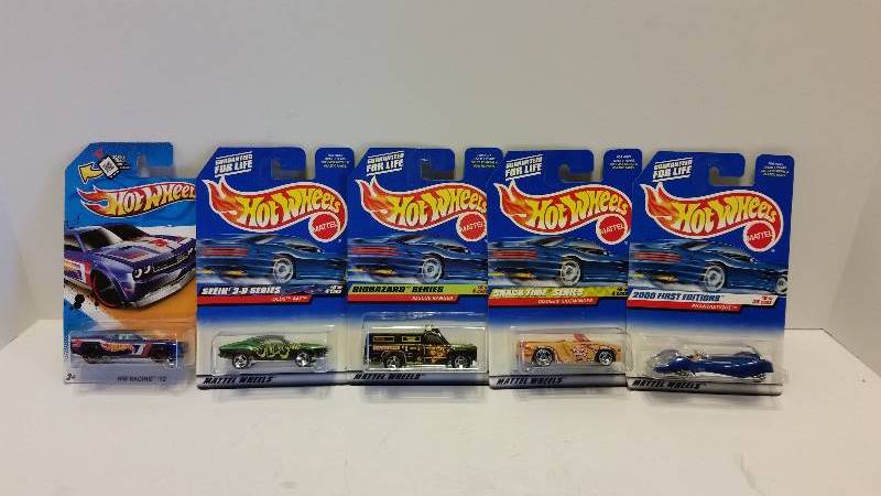 lot 17 image: Lot of (5) Hot Wheels Cars in Original Packaging - See Pictures for Styles and Series