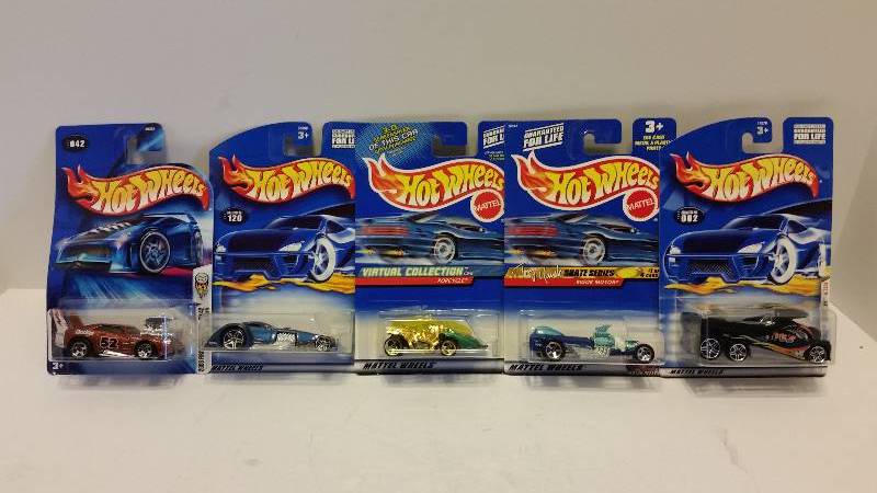 lot 28 image: Lot of (5) Hot Wheels Cars in Original Packaging - See Pictures for Styles and Series