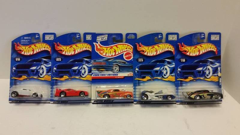 lot 13 image: Lot of (5) Hot Wheels Cars in Original Packaging - See Pictures for Styles and Series