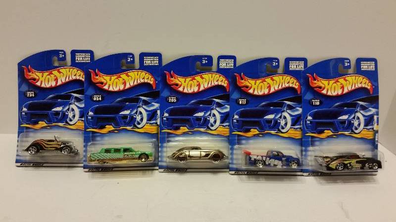 lot 33 image: Lot of (5) Hot Wheels Cars in Original Packaging - See Pictures for Styles and Series