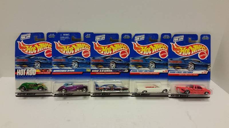 lot 22 image: Lot of (5) Hot Wheels Cars in Original Packaging - See Pictures for Styles and Series