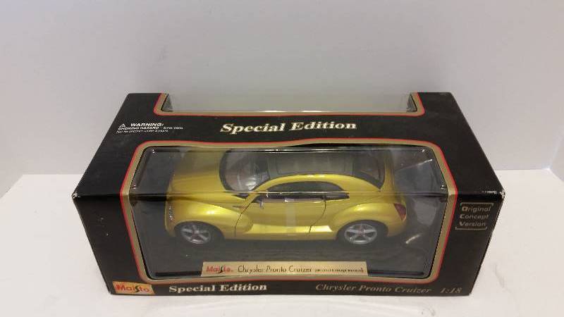 lot 59 image: Maisto Special Edition 118th Scale Chrysler Pronto Die Cast Metal Car in Original Box