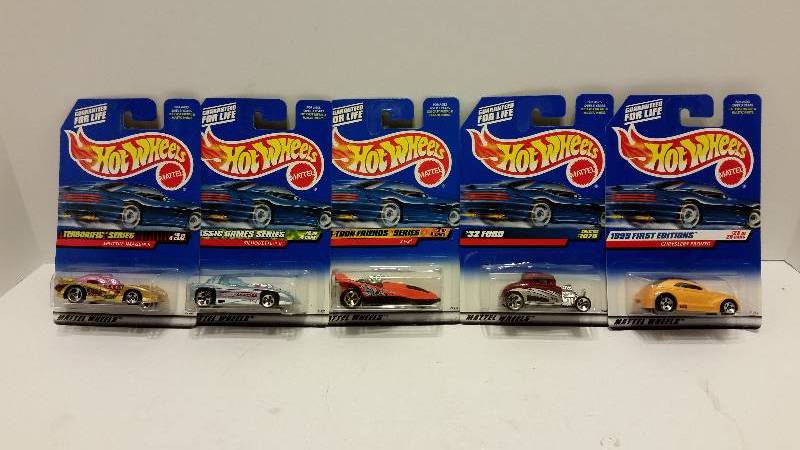 lot 72 image: Lot of (5) 164th Scale Matchbox Collectible Cars in Original Packaging 0- See Description and Pictures For styles and Series