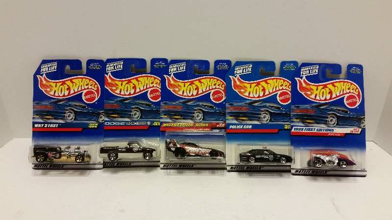 lot 79 image: Lot of (5) 164th Scale Matchbox Collectible Cars in Original Packaging 0- See Description and Pictures For styles and Series