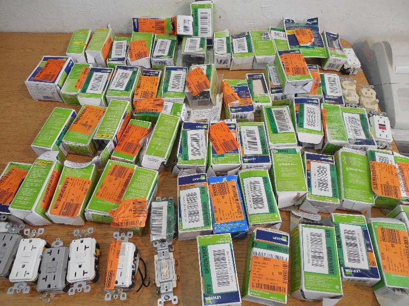 MASSIVE OUTLET  SWITCH LOT