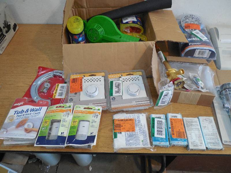 ASSORTMENT BOX LOT