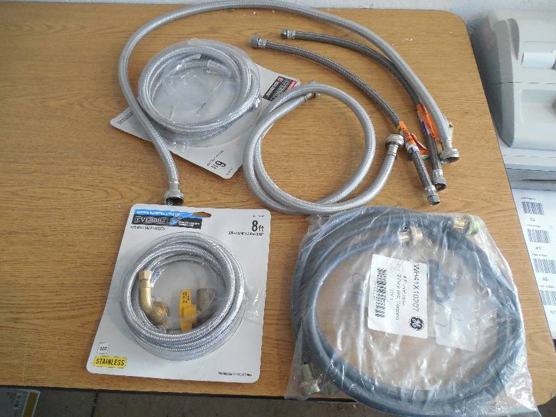 STAINLESS WATER SUPPLY LINE LOT - WASHING MACHINE
