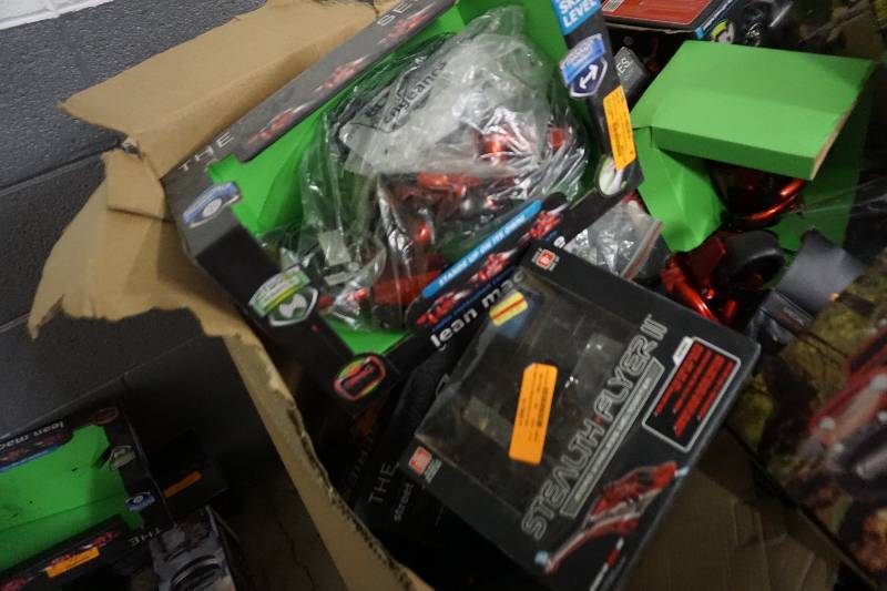 lot 89 image: Large Lot of Remote Control CarsVehicles