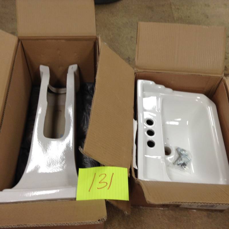 Foremost Series 1920 19.125 in. L Pedestal Sink Basin and Leg in White  never used