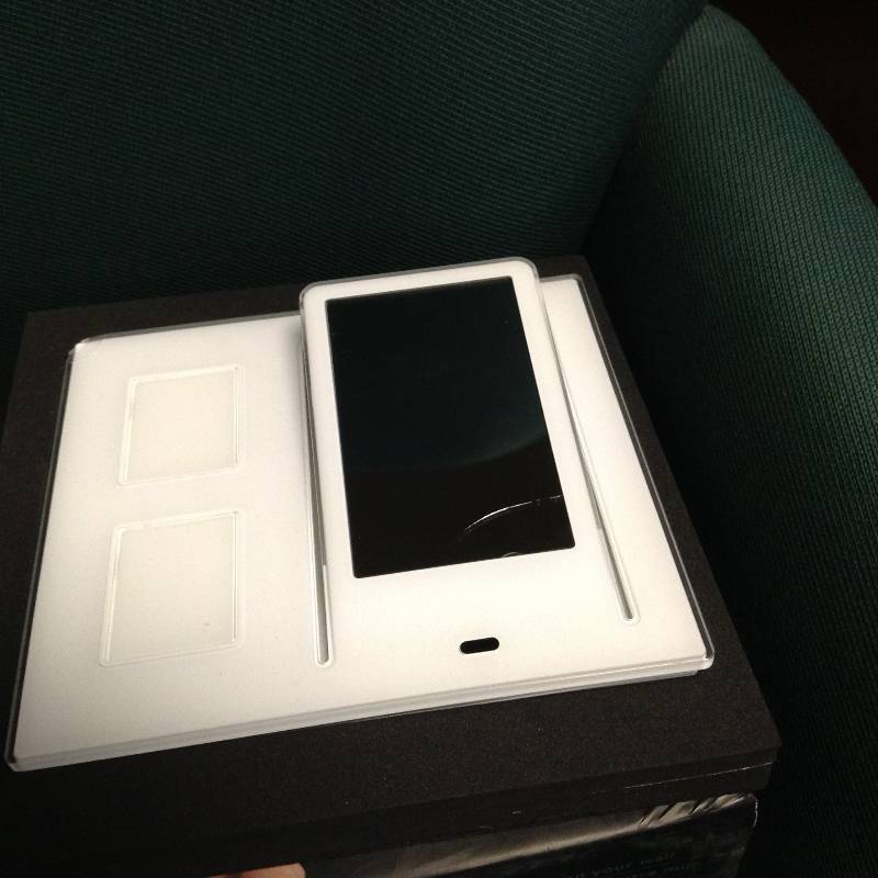 Wink Relay Smart Home Wall Touchscreen Controller - screen shows some wear and has a line crack - see pictures - all other componets look new