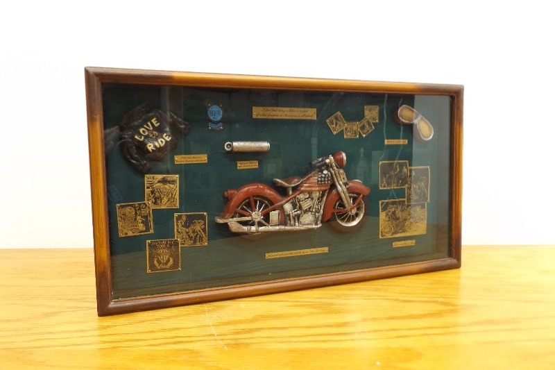 lot 18 image: Wood Motorcycle Riders Shadow Box