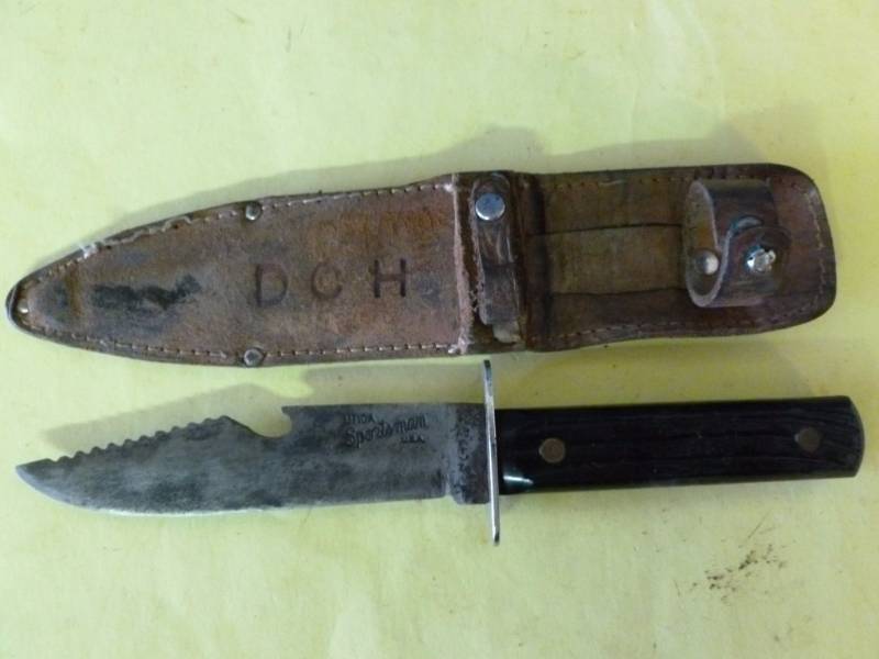 lot 55 image: Vintage Knife