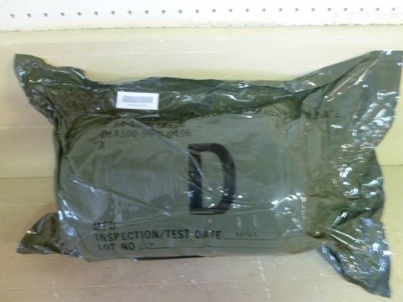 lot 61 image: Military Chemical Weapons Suit