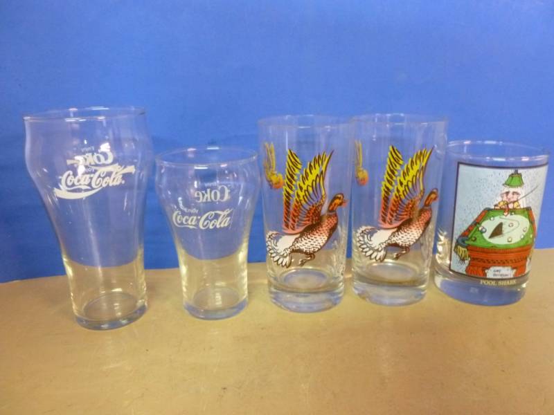 lot 76 image: Collectible