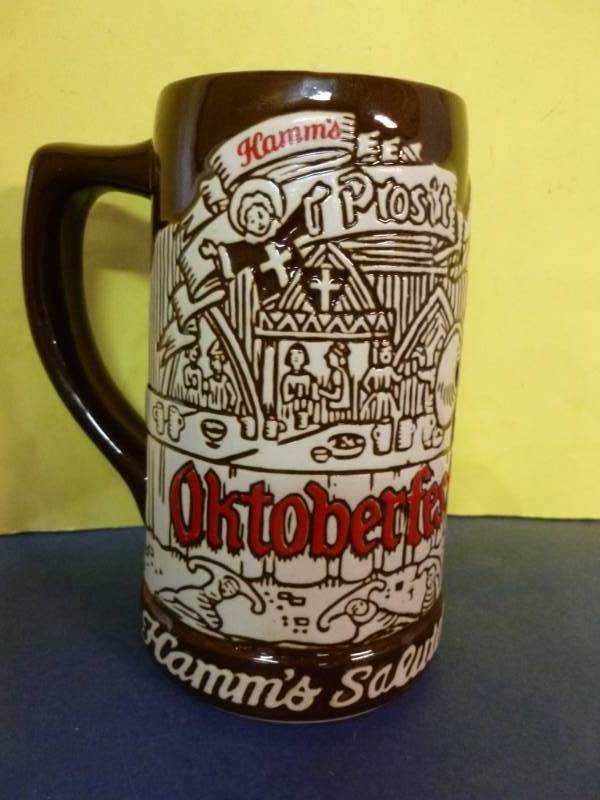 lot 103 image: Vintage Hamms