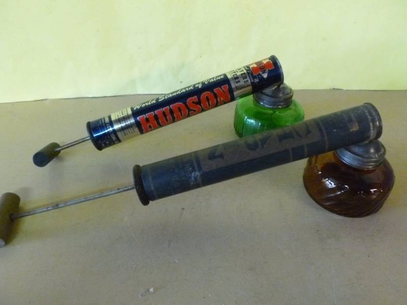 lot 119 image: Vintage Sprayer