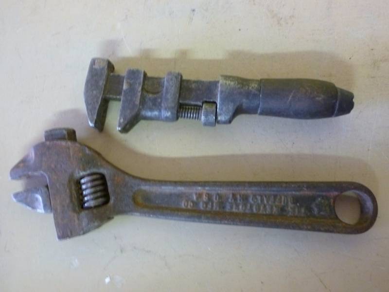 lot 124 image: Vintage Tools