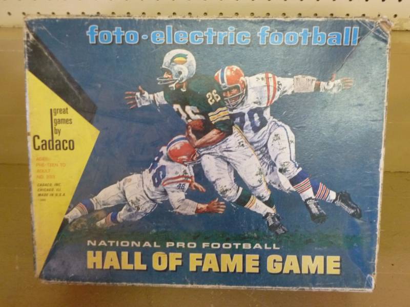 lot 140 image: Vintage Game