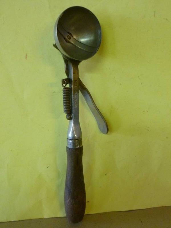 lot 142 image: Antique Ice Cream Scoop