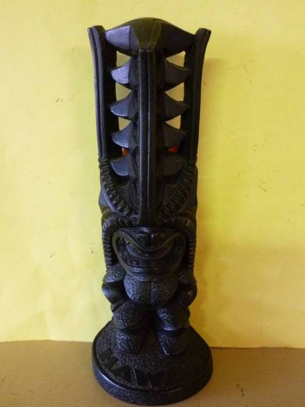 lot 146 image: Hand Carved Figurine