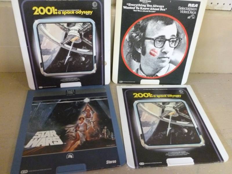 lot 152 image: Vintage Video Movie Discs