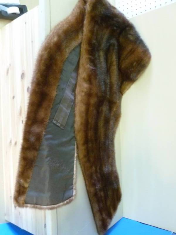 lot 202 image: Mink Shawl