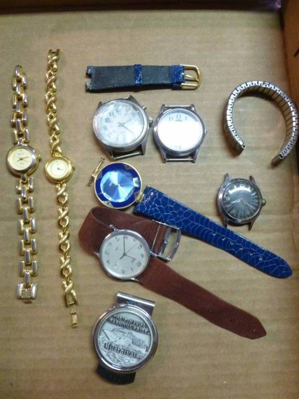 lot 226 image: Watches