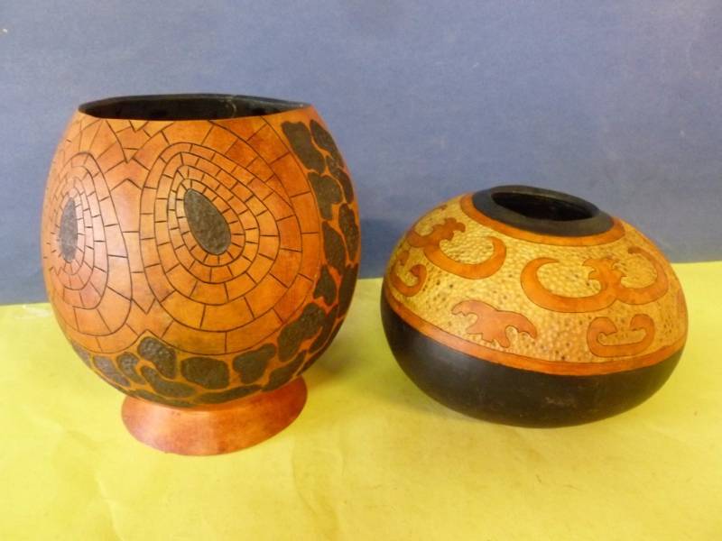 lot 228 image: Gourd Vases