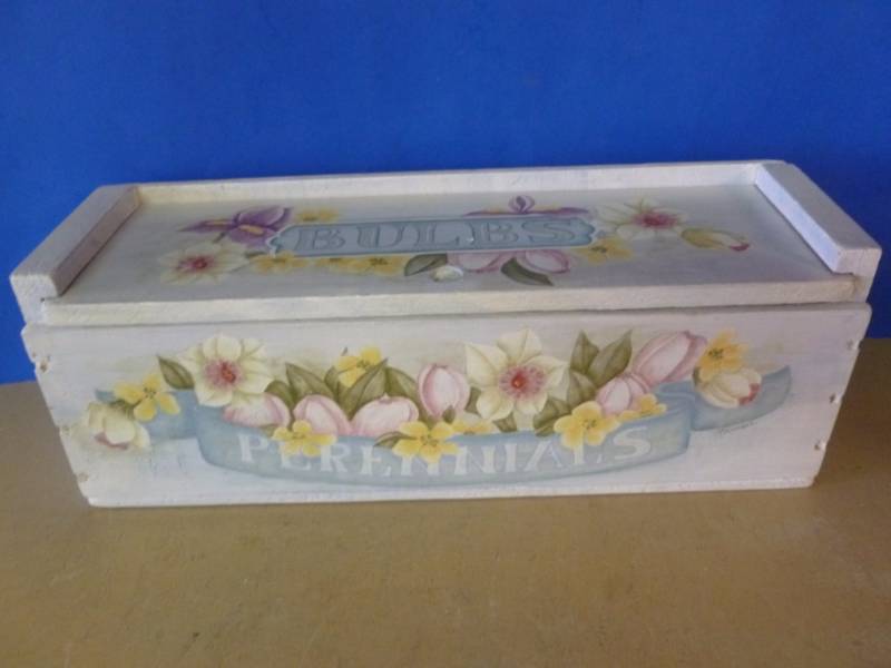 lot 263 image: Hand Painted Box